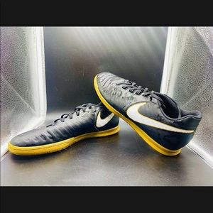 Nike Tiempo X Soccer Shoes Mens Size 10.5